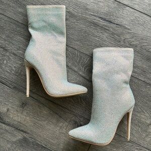 NWT Simmi London shoes heeled boots size 5 iridescent sparkly rhinestone zip up